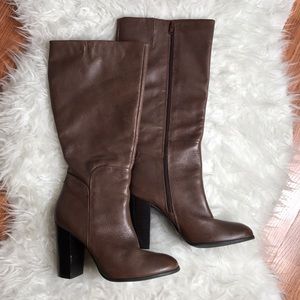 Liz&Co Brown Leather Tall Boots New 9.5